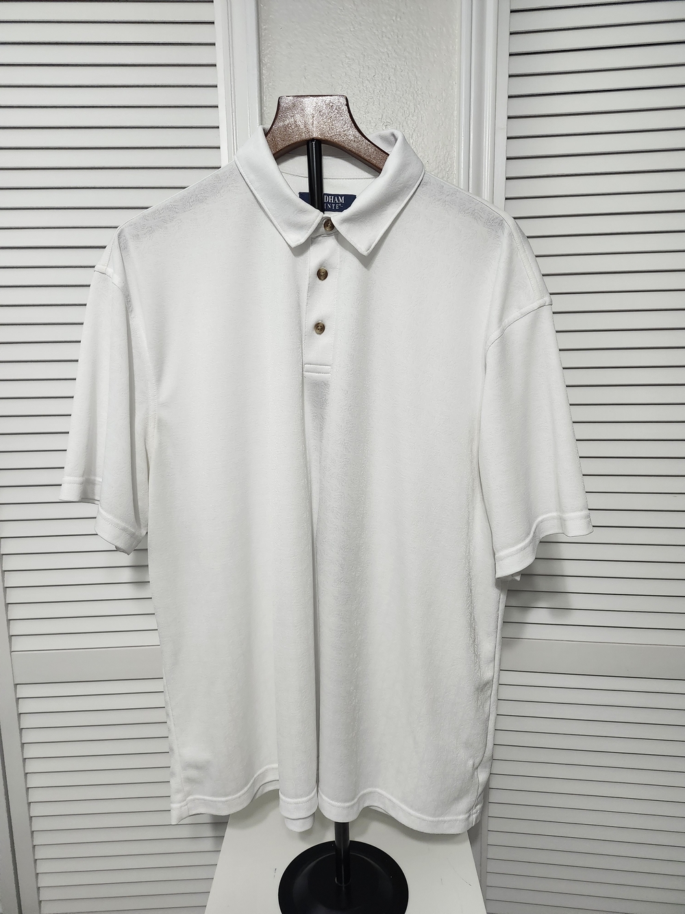 Mens White Polo Shirt with Classic Collar